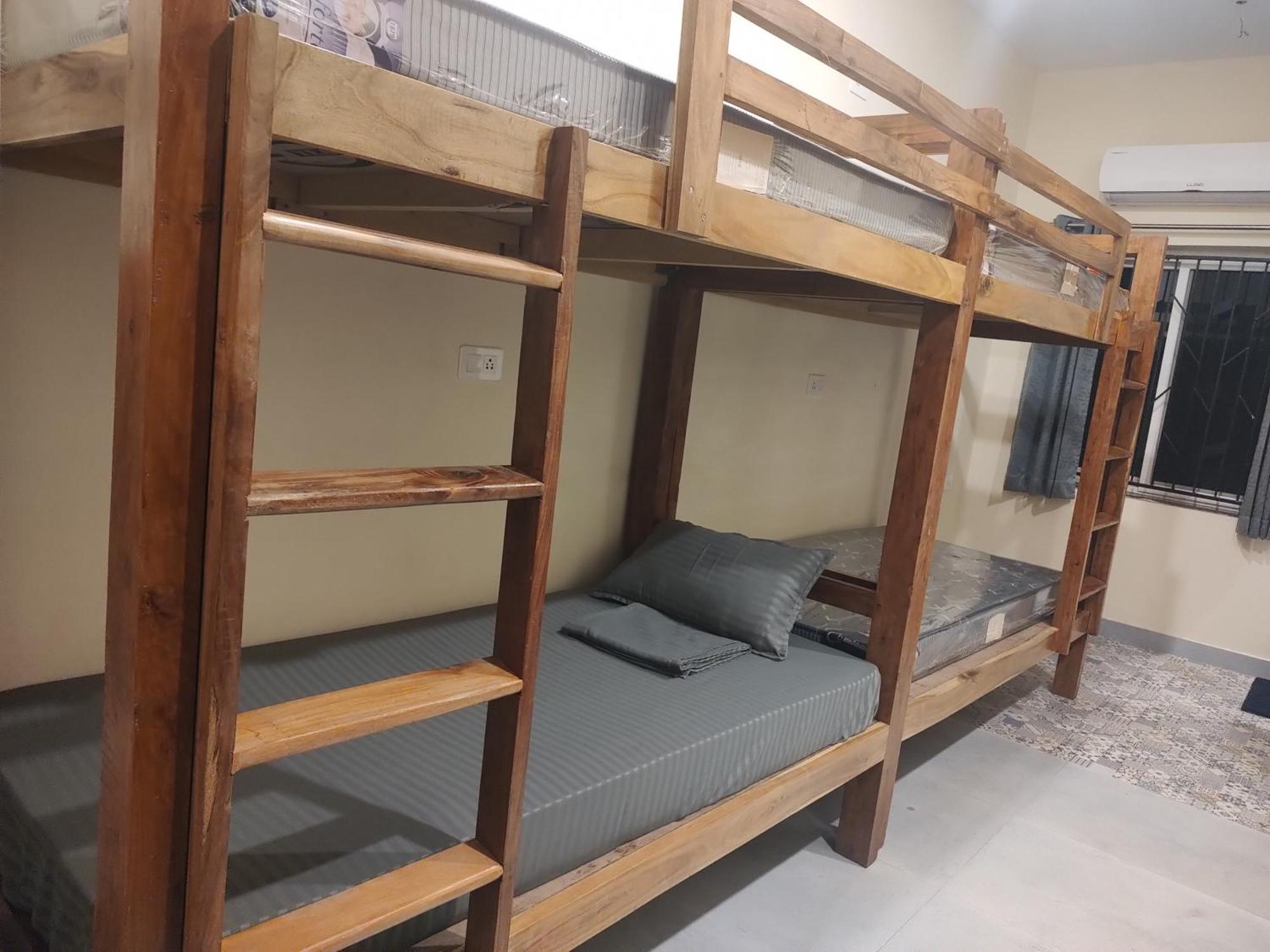 Tavasmi Hostel ปูรี ภายนอก รูปภาพ